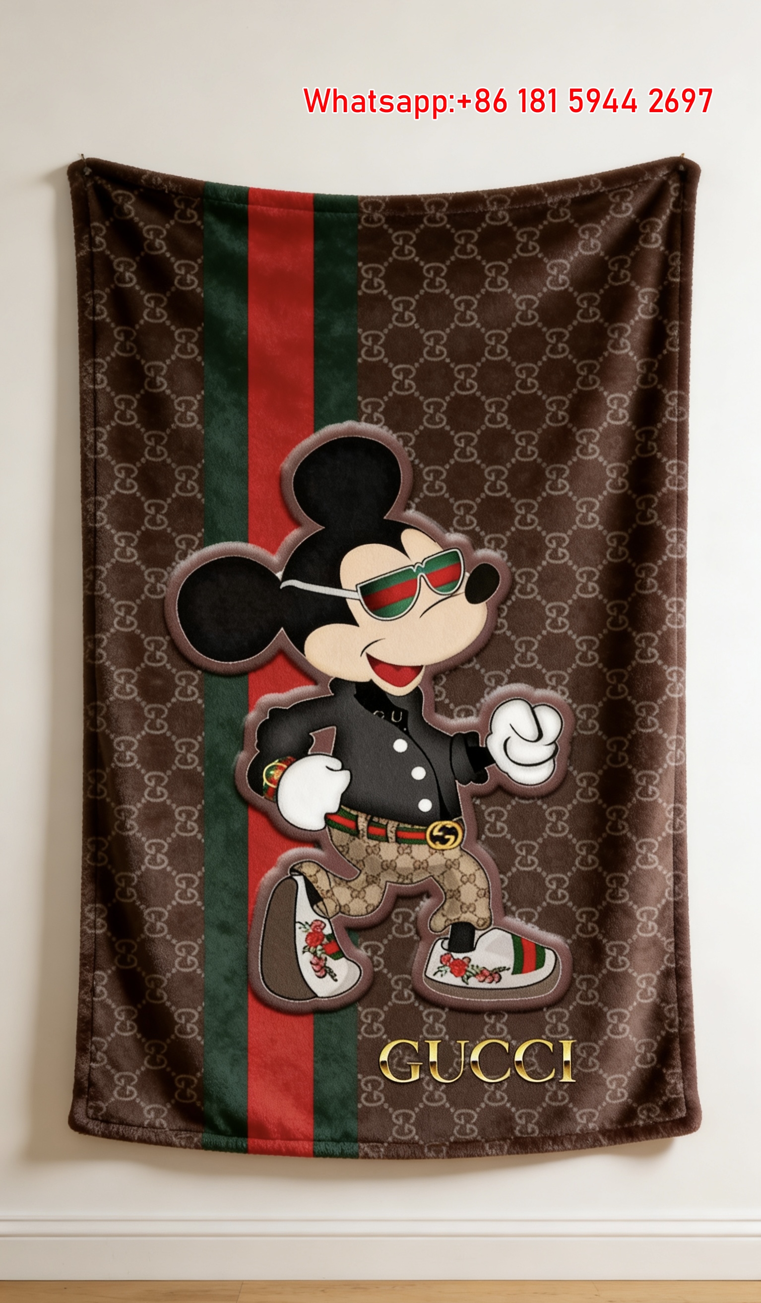 Gucci Cool Mickey throw Blanket Gucci Swag Mickey Tapestry IMG_2731
